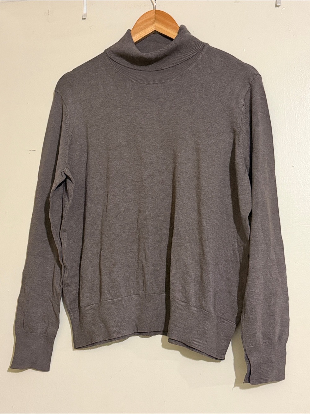 H&M turtleneck longsleeve top